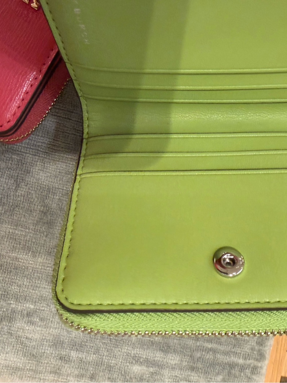 Tory Burch Small Leather Zip Card jHolder in , Orange & Lime new - Picture 3 of 16
